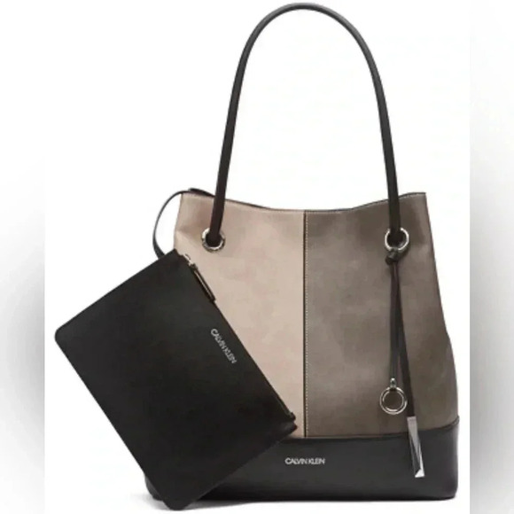 Calvin Klein Gabrianna Reversible Tote Black/gray 2 piece set - Picture 1 of 14